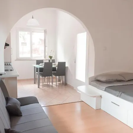 Studio Enig Izola Exteriér fotografie